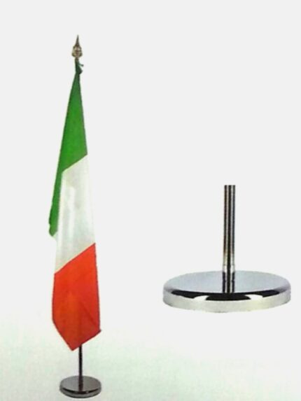 Completo da sala BASIC in metallo per una bandiera