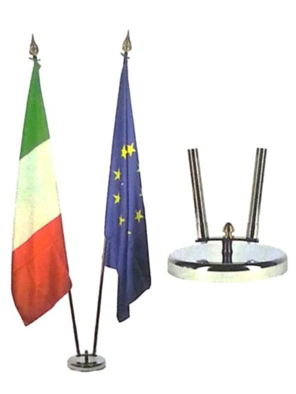 Completo da sala BASIC in metallo per due bandiere
