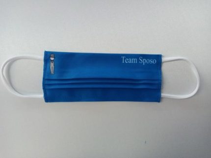 MASCHERINA 'TEAM SPOSO' AZZURRA IN COTONE DOPPIO STRATO E POLIESTERE - APRIBILE - NON MEDICA - NON DPI